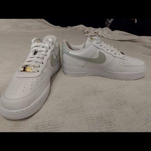 Air Force 1 White Grey Gold